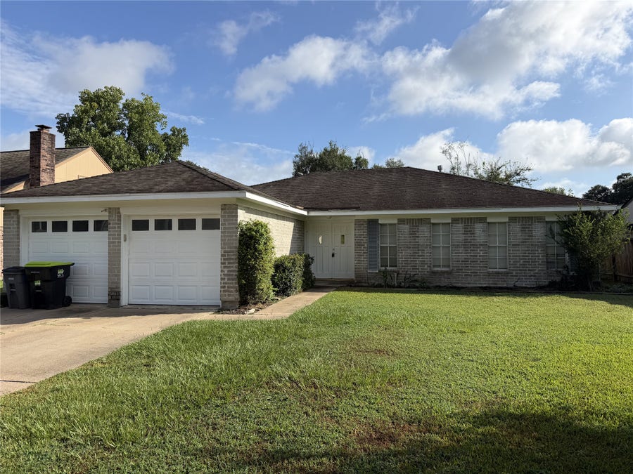 Property photo for 15722 Echo Canyon Drive, Houston, TX