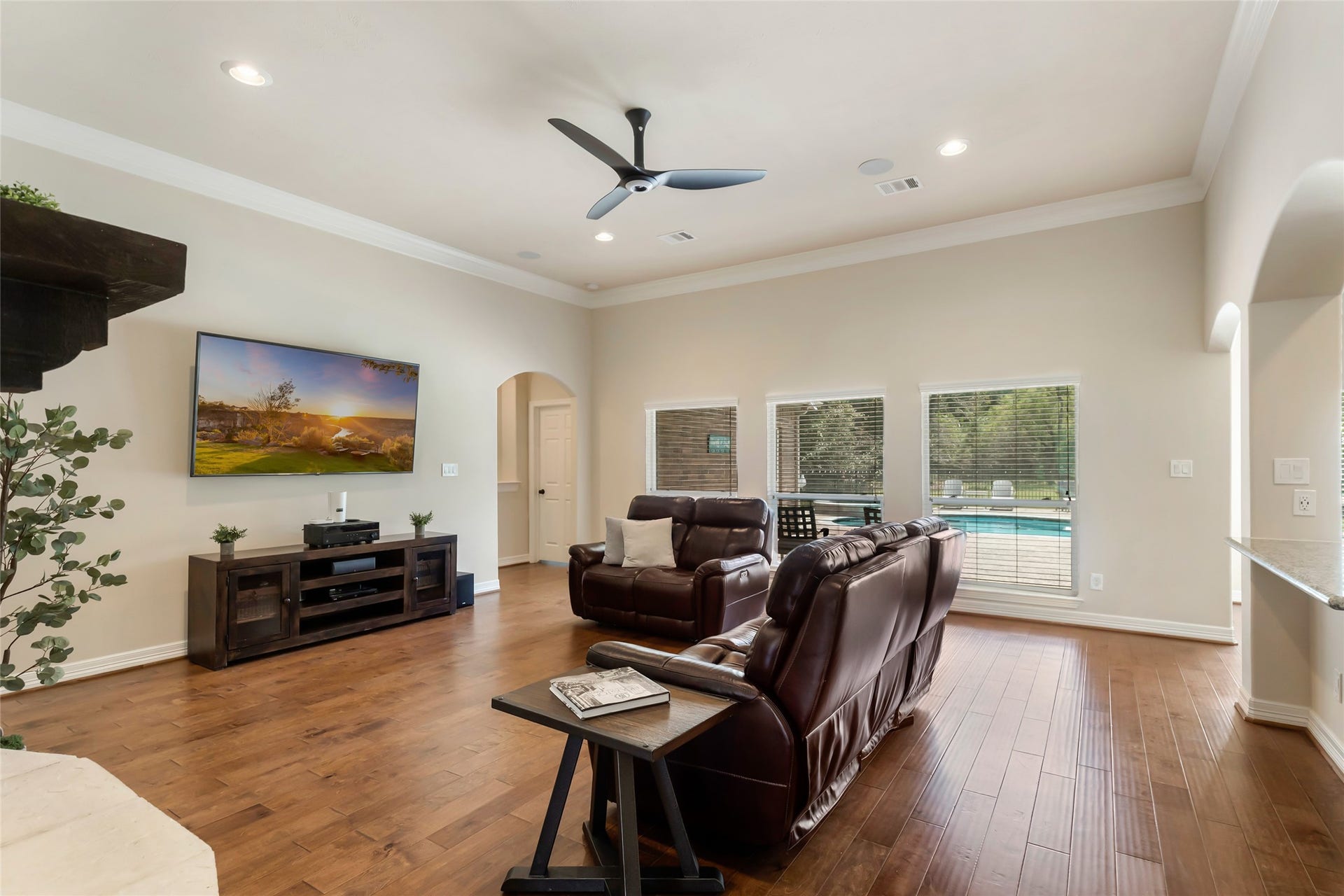 514 Carriage View Lane, Houston, TX 77336