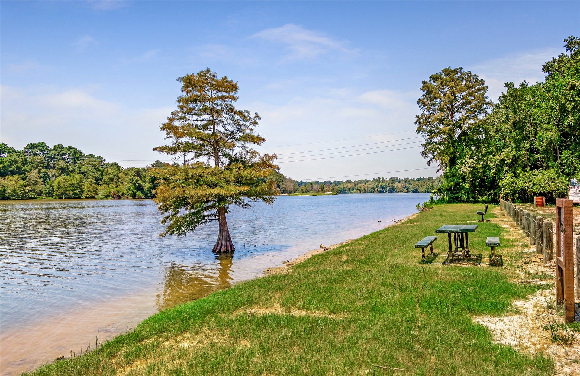 514 Carriage View Lane, Houston, TX 77336