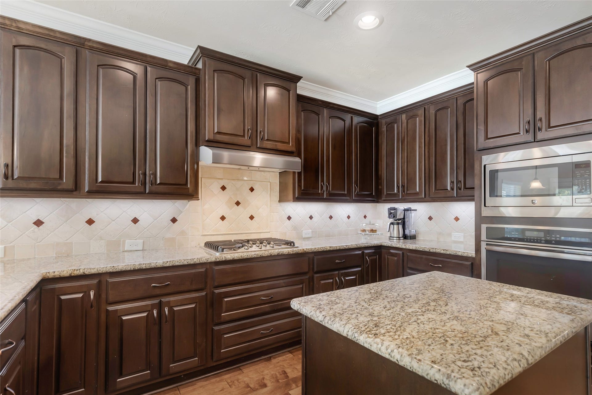 514 Carriage View Lane, Houston, TX 77336