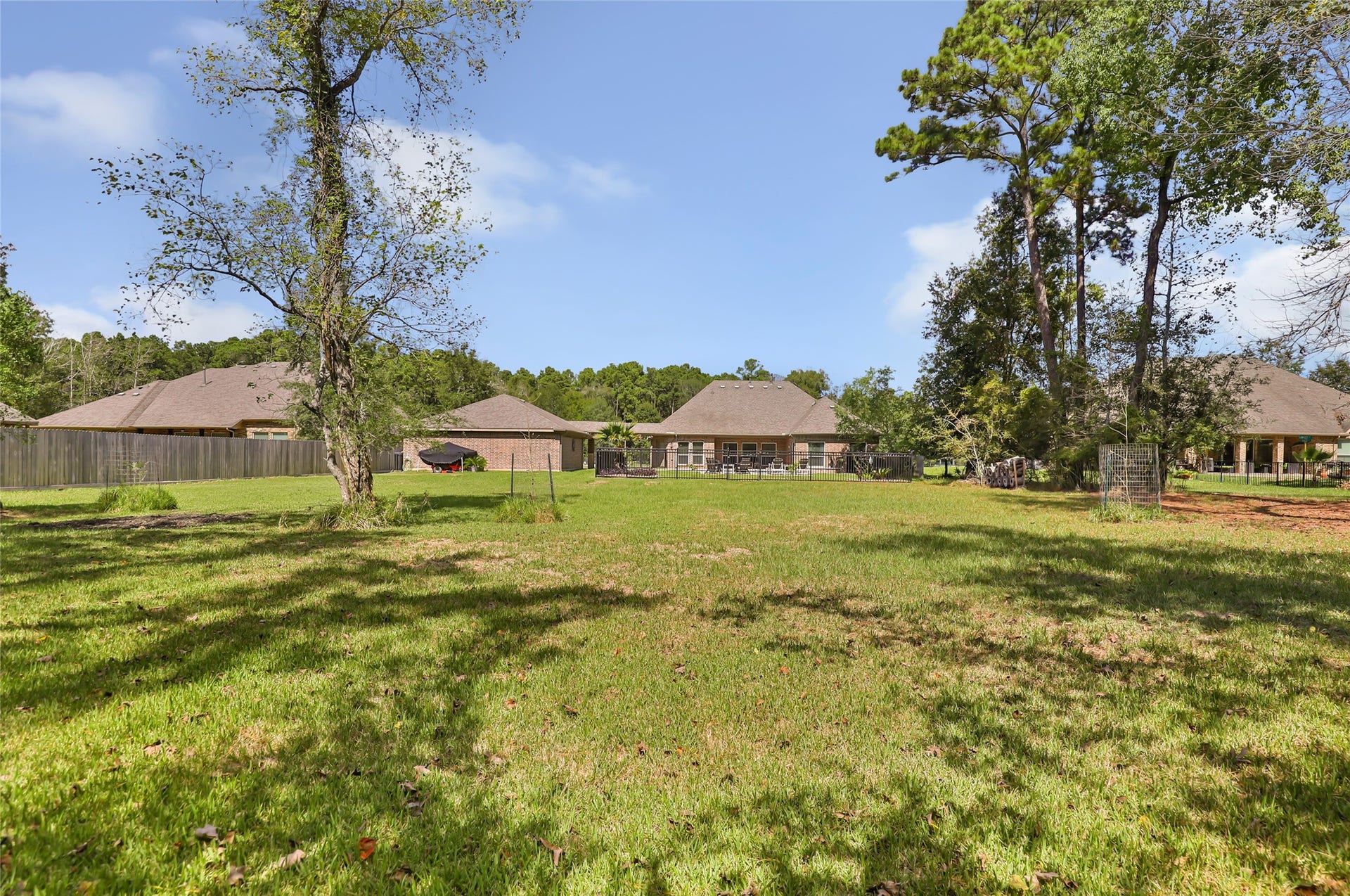 514 Carriage View Lane, Houston, TX 77336
