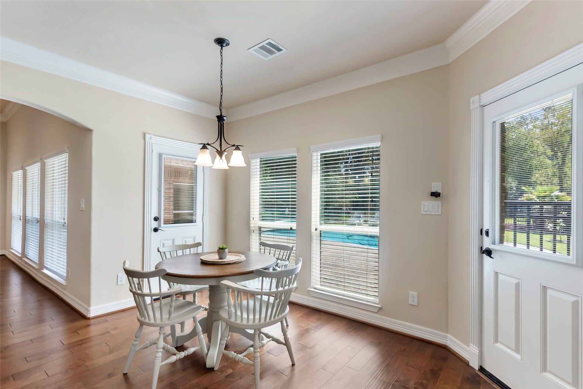 514 Carriage View Lane, Houston, TX 77336