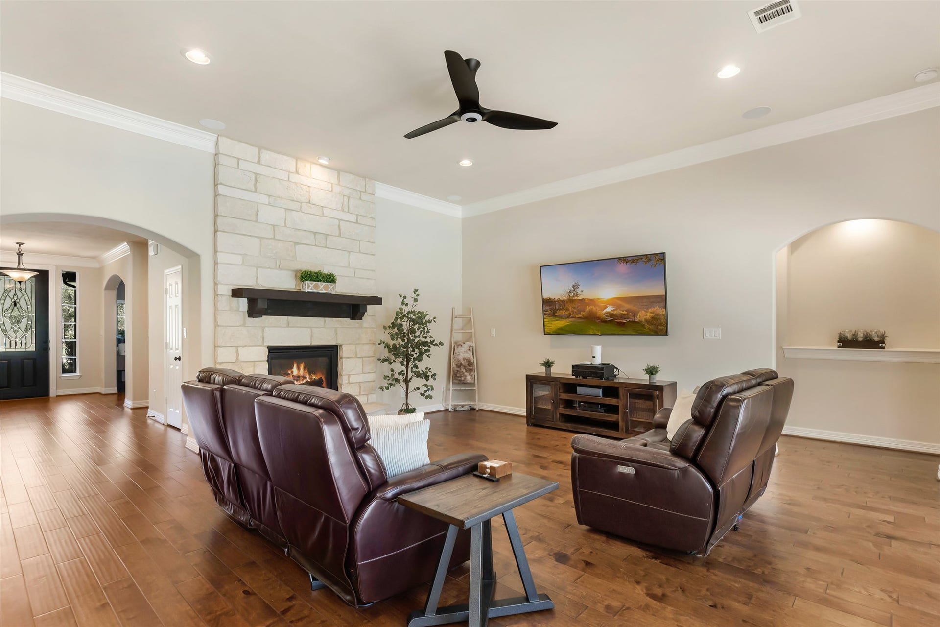 514 Carriage View Lane, Houston, TX 77336