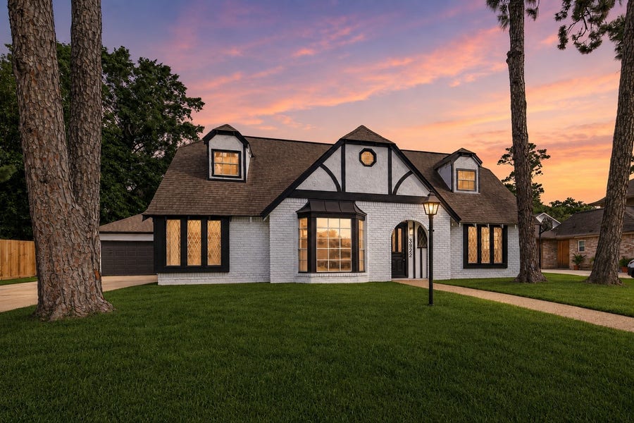 Property photo for 3922 Highpines Drive, Houston, TX