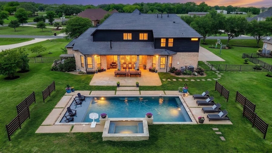 Property photo for 8906 Majesty Lane, Richmond, TX