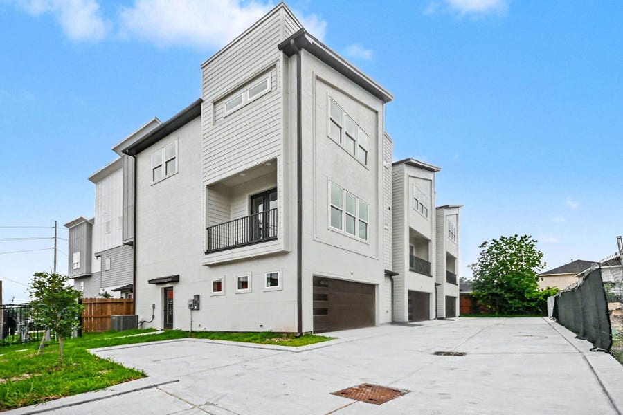 Property photo for 119 Milby Street, Houston, TX