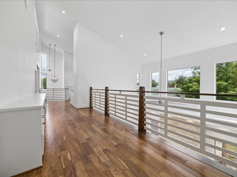 2nd Floor landing