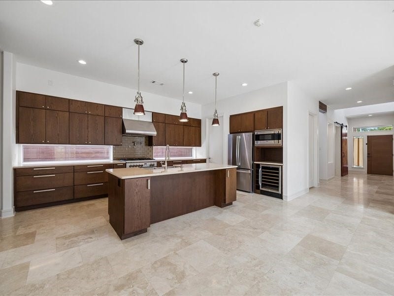 1006 W 8th Street, Houston, TX 77007