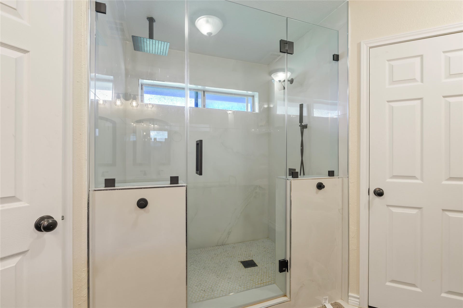 1925 Avenue L, Santa Fe, TX 77510 1925 Avenue L, Santa Fe, TX 77510