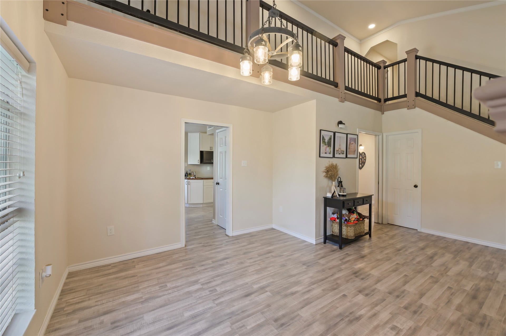 1925 Avenue L, Santa Fe, TX 77510 1925 Avenue L, Santa Fe, TX 77510