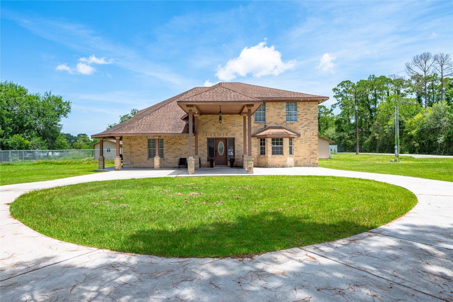 Property photo for 1925 Avenue L, Santa Fe, TX