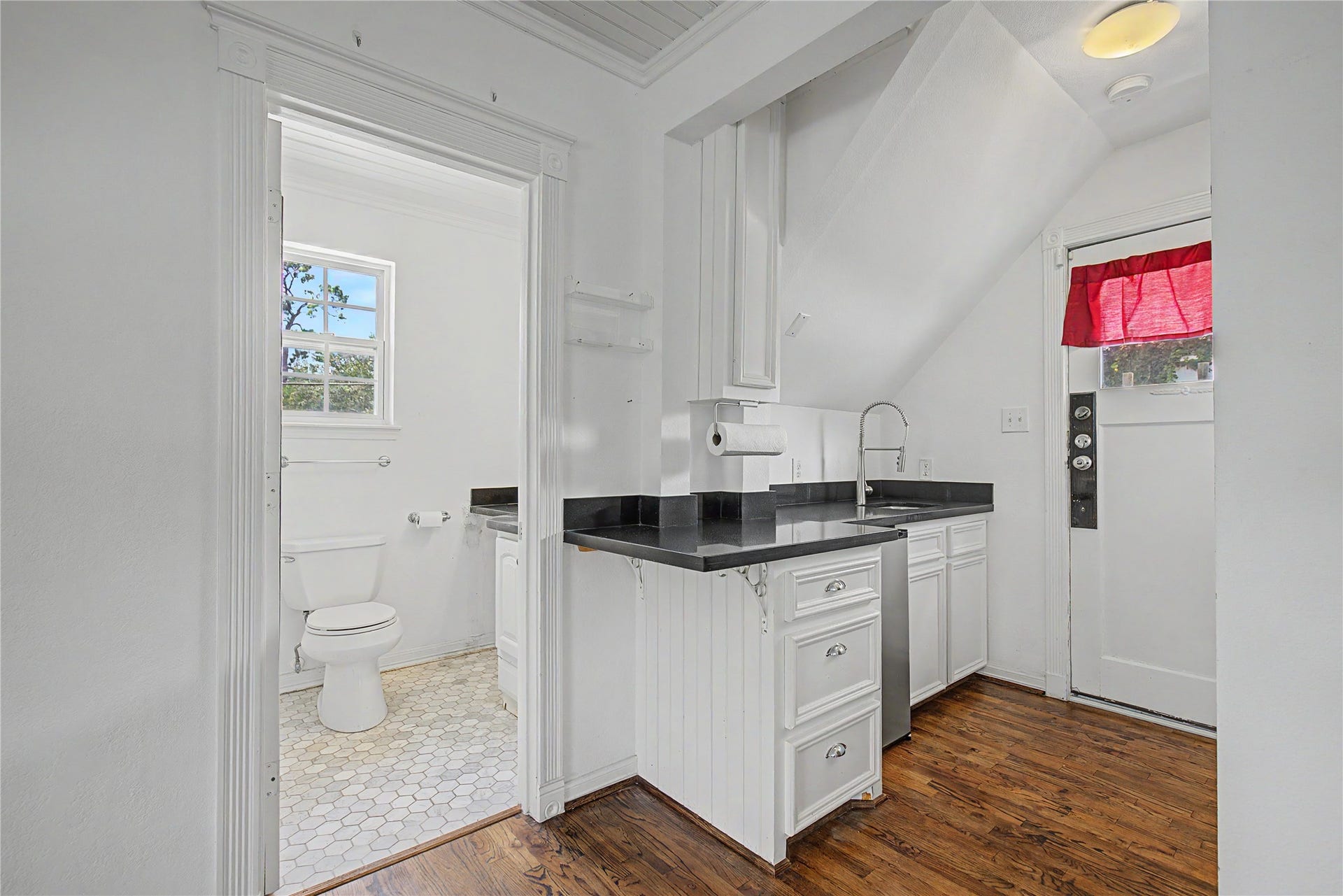 1322 Tulane Street, Houston, TX 77008 1322 Tulane Street, Houston, TX 77008