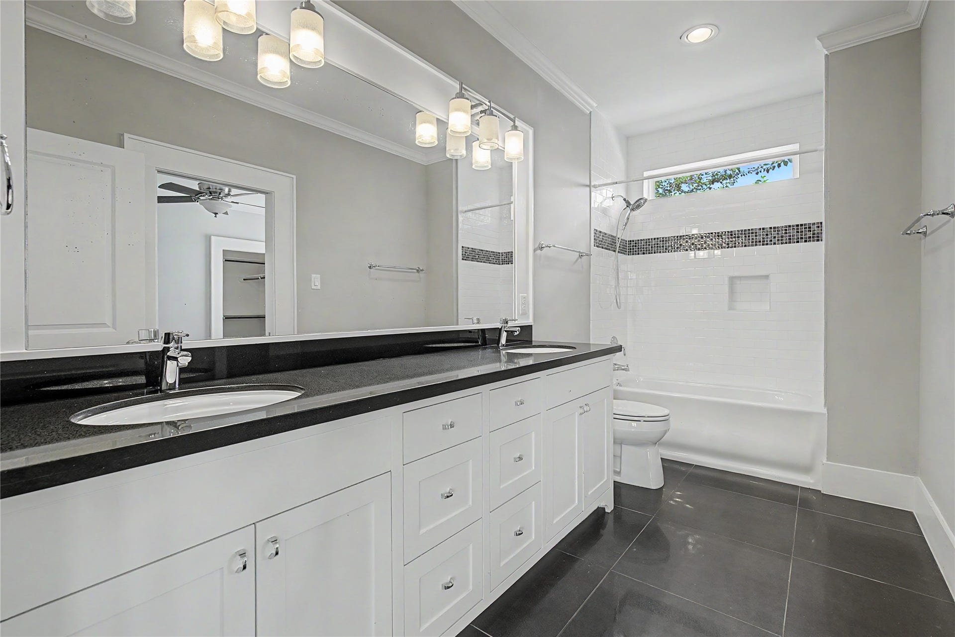 1322 Tulane Street, Houston, TX 77008 1322 Tulane Street, Houston, TX 77008