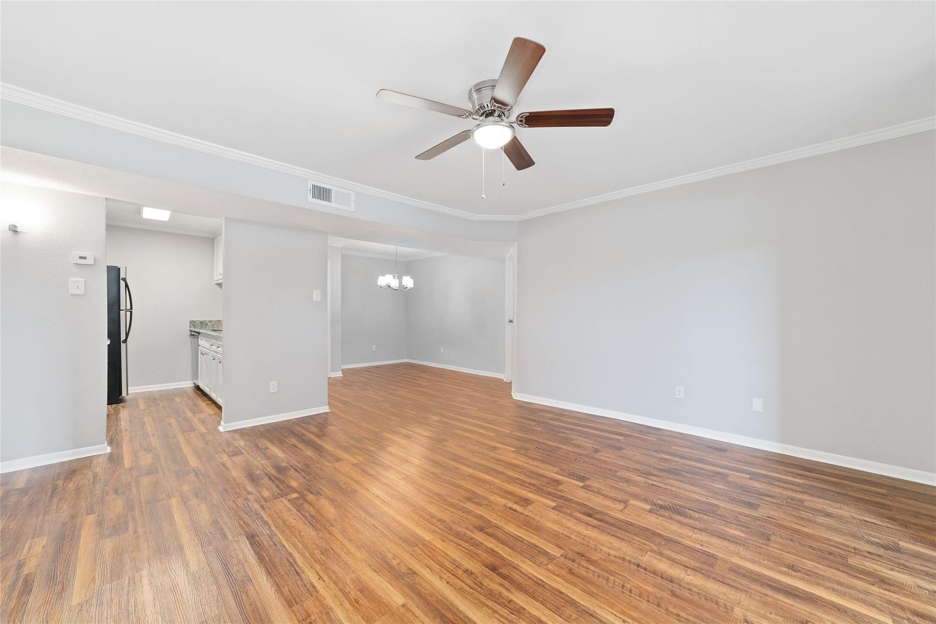 3085 Walnut Bend Lane, #23, Houston, TX 77042 3085 Walnut Bend Lane, #23, Houston, TX 77042