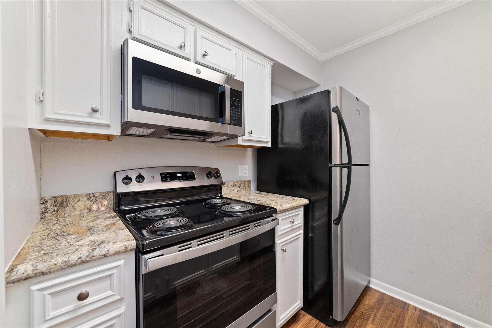 3085 Walnut Bend Lane, #23, Houston, TX 77042 3085 Walnut Bend Lane, #23, Houston, TX 77042