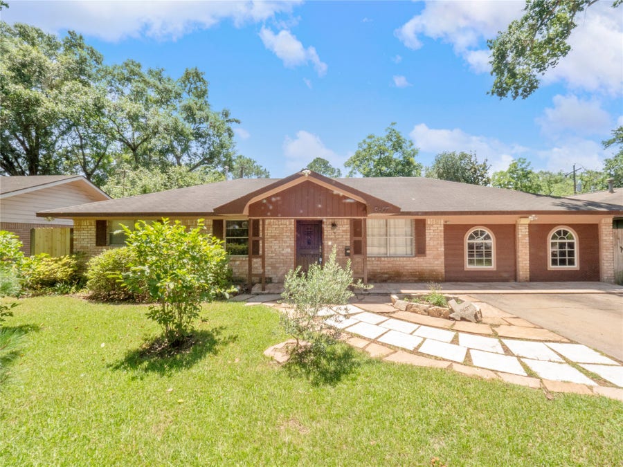 Property photo for 9607 Carousel Lane, Houston, TX