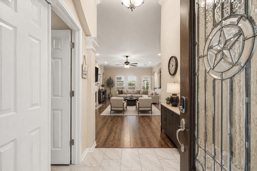 Property photo for 6811 Claire Brook Drive, Richmond, TX