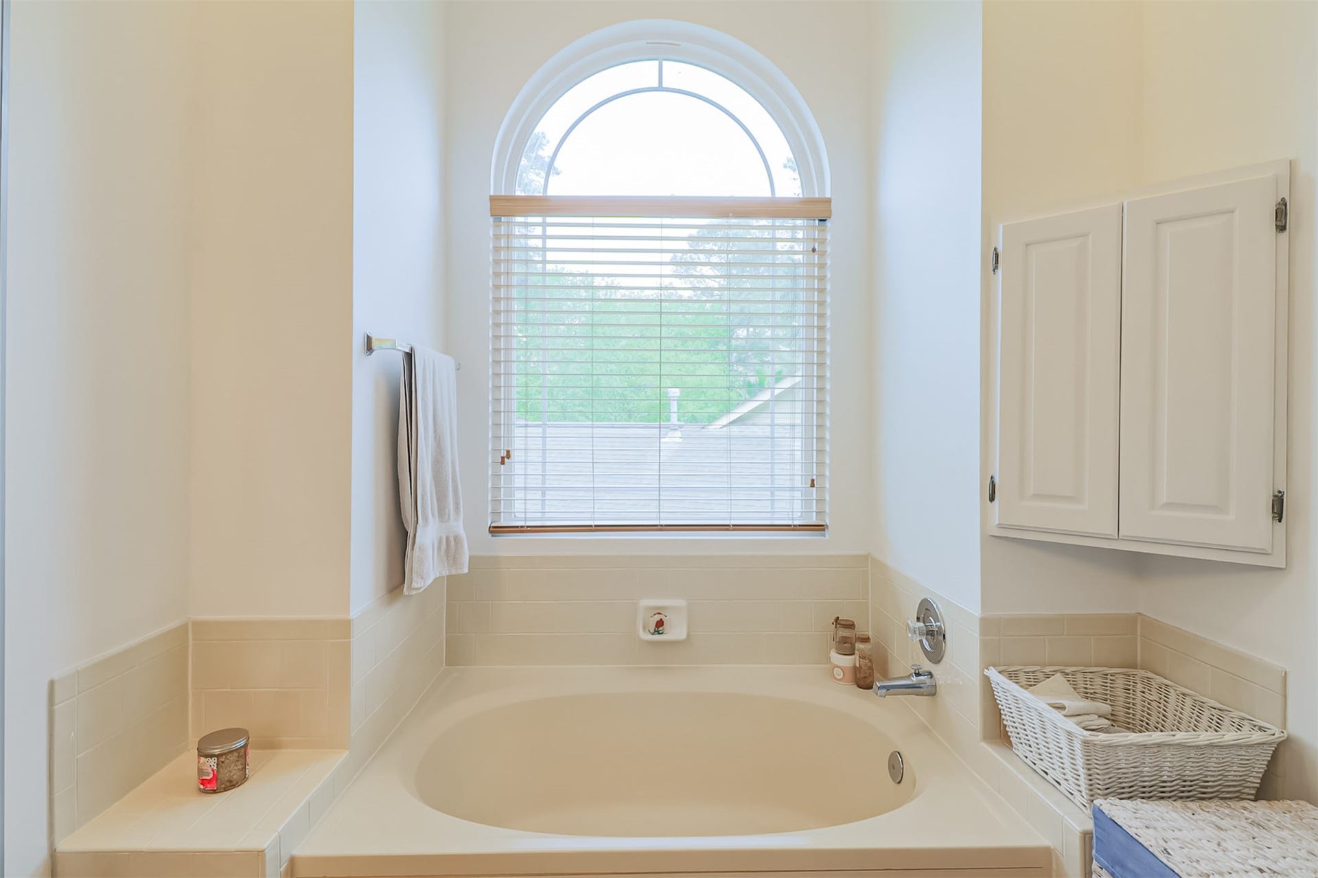 71 W Indian Sage Circle, The Woodlands, TX 77381
