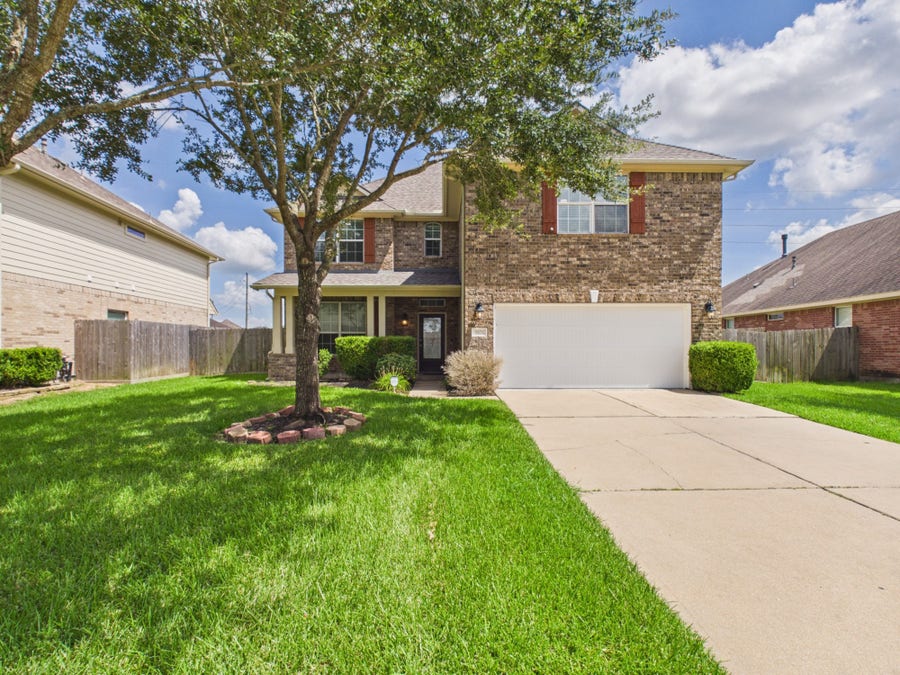 Property photo for 9426 Russeff Field Lane, Rosenberg, TX