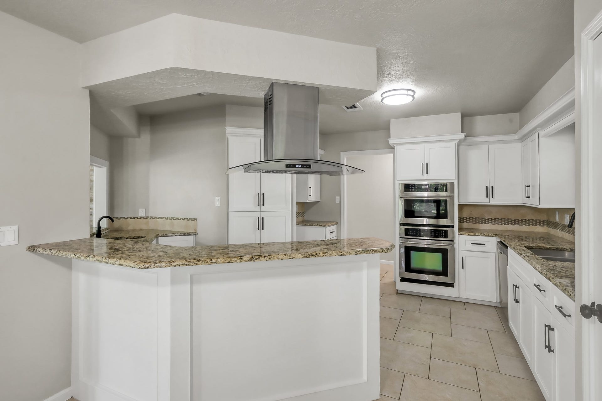 88 April Wind Drive S, Conroe, TX 77356