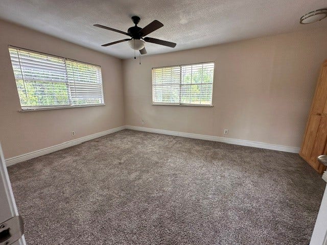 10 Forrest Lane, Angleton, TX 77515 10 Forrest Lane, Angleton, TX 77515