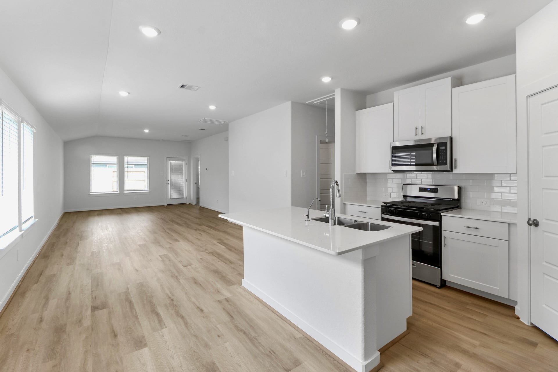 2519 Paloverde Canyon Court, Crosby, TX 77532 2519 Paloverde Canyon Court, Crosby, TX 77532