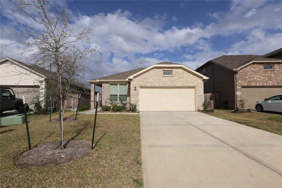 Property photo for 14894 Ash Landing Dr Drive, Conroe, TX