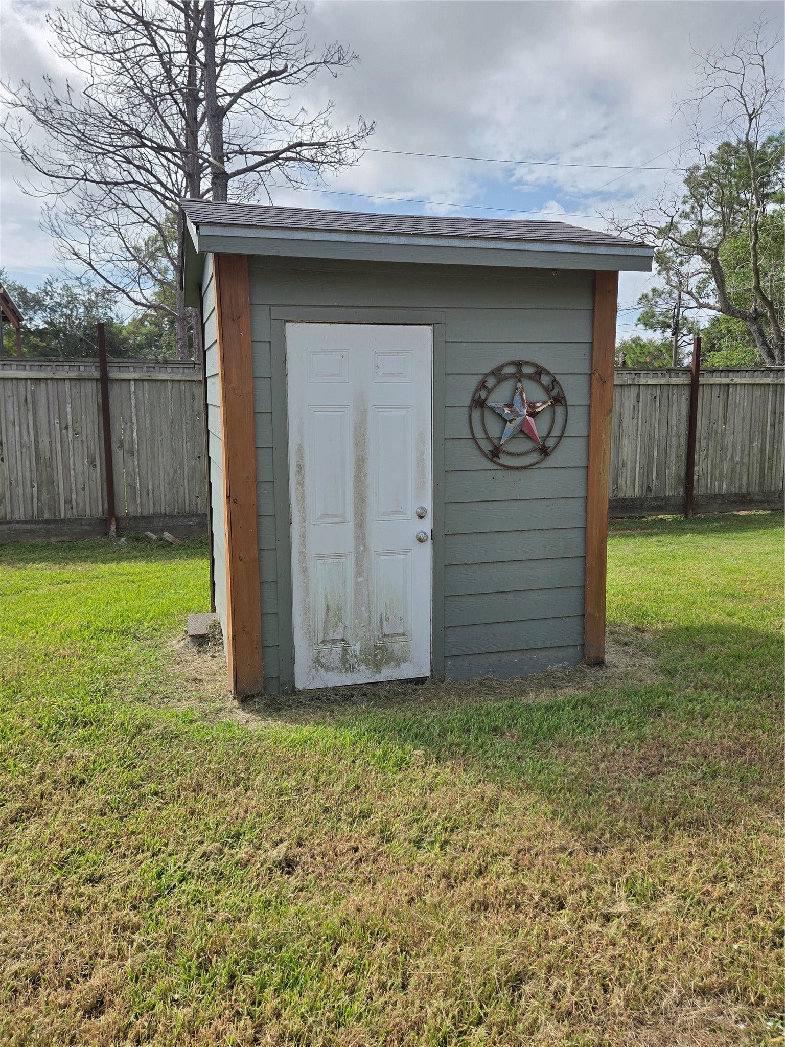 7317 Avenue L, Santa Fe, TX 77510 7317 Avenue L, Santa Fe, TX 77510