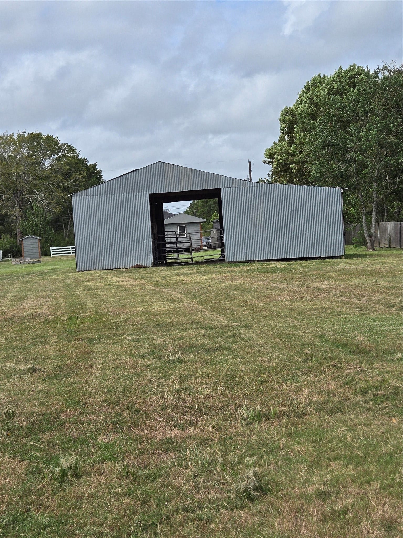 7317 Avenue L, Santa Fe, TX 77510 7317 Avenue L, Santa Fe, TX 77510