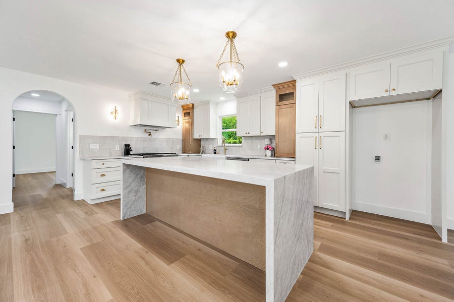 Property photo for 10814 Moonlight Drive, Houston, TX