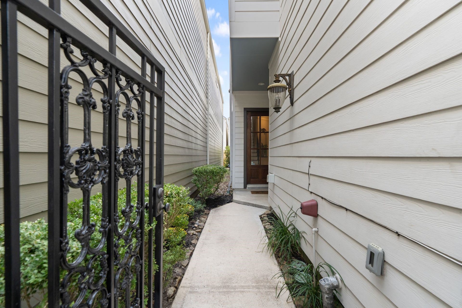1518 Alexander Street, Houston, TX 77008 1518 Alexander Street, Houston, TX 77008