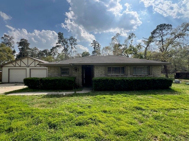 Property photo for 2002 Cherry Laurel Drive, Spring, TX