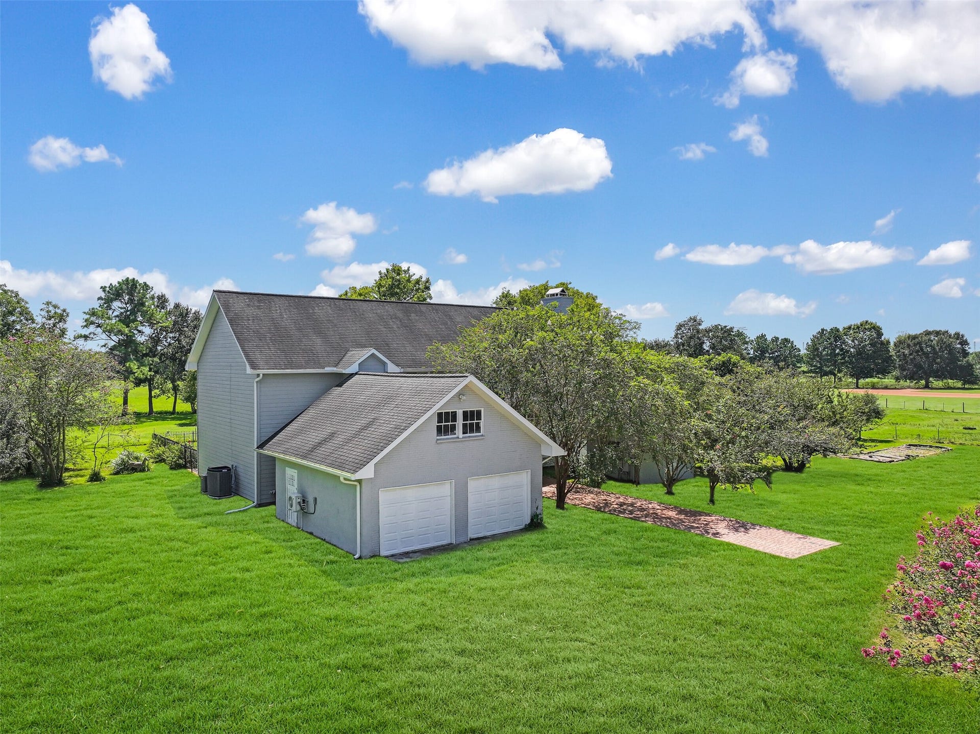 1412 Hollier Road, Friendswood, TX 77546 1412 Hollier Road, Friendswood, TX 77546