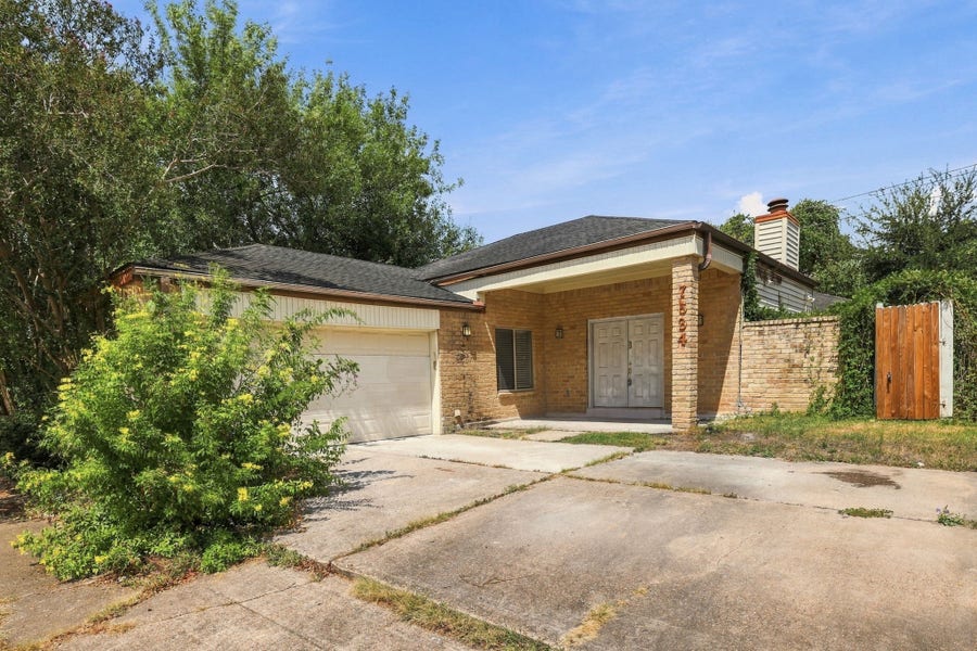Property photo for 7534 Quail Meadow Drive, Houston, TX