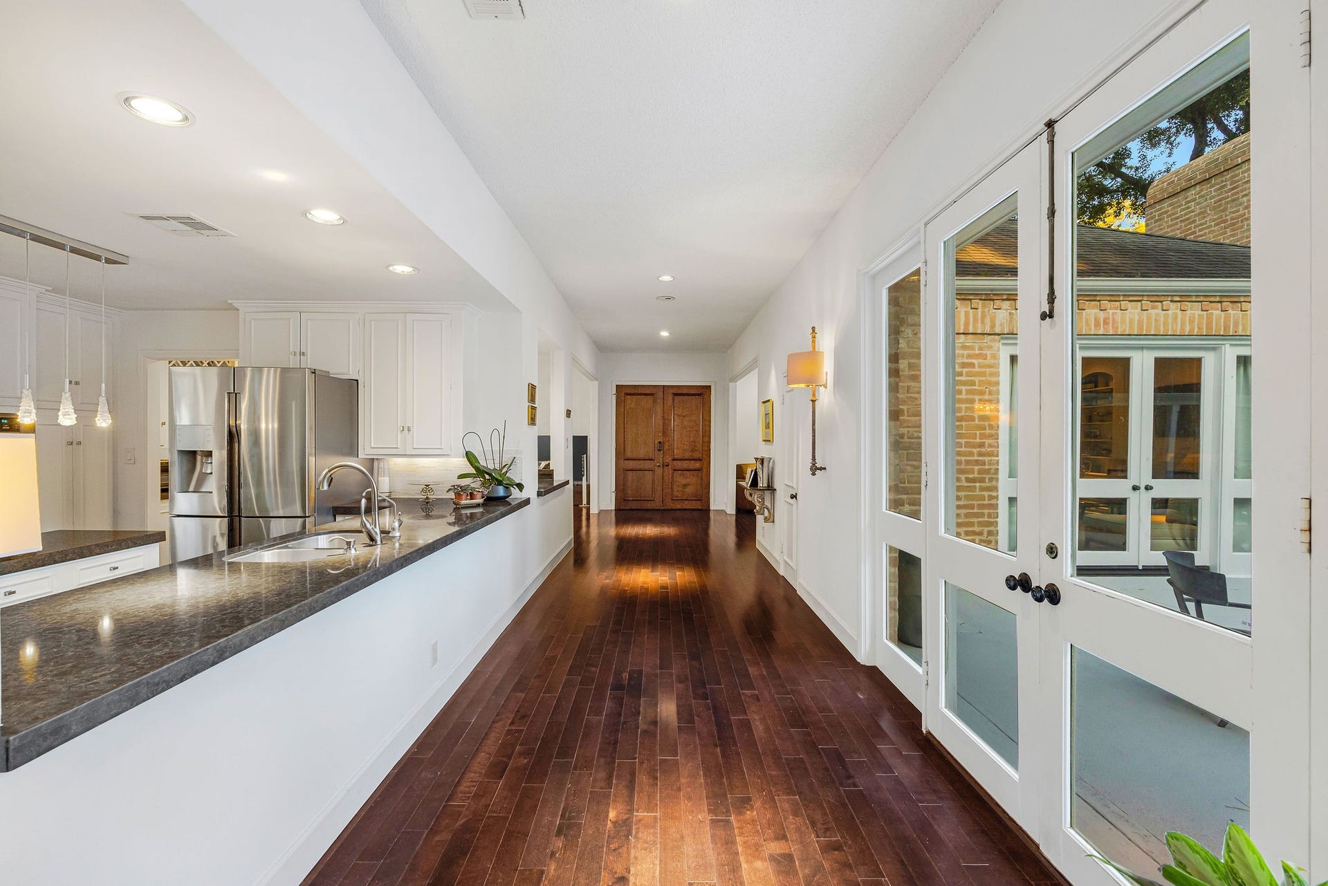 323 Vanderpool Lane, Houston, TX 77024 323 Vanderpool Lane, Houston, TX 77024