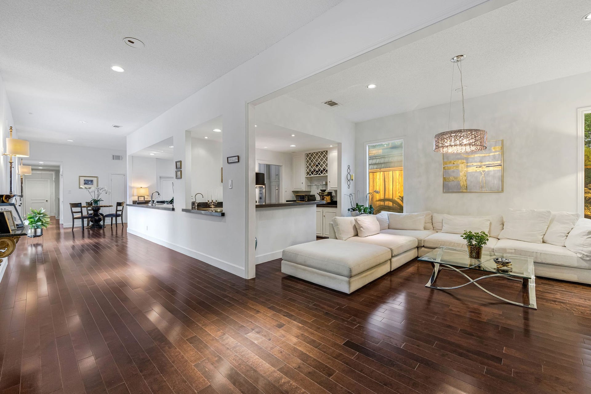 323 Vanderpool Lane, Houston, TX 77024 323 Vanderpool Lane, Houston, TX 77024