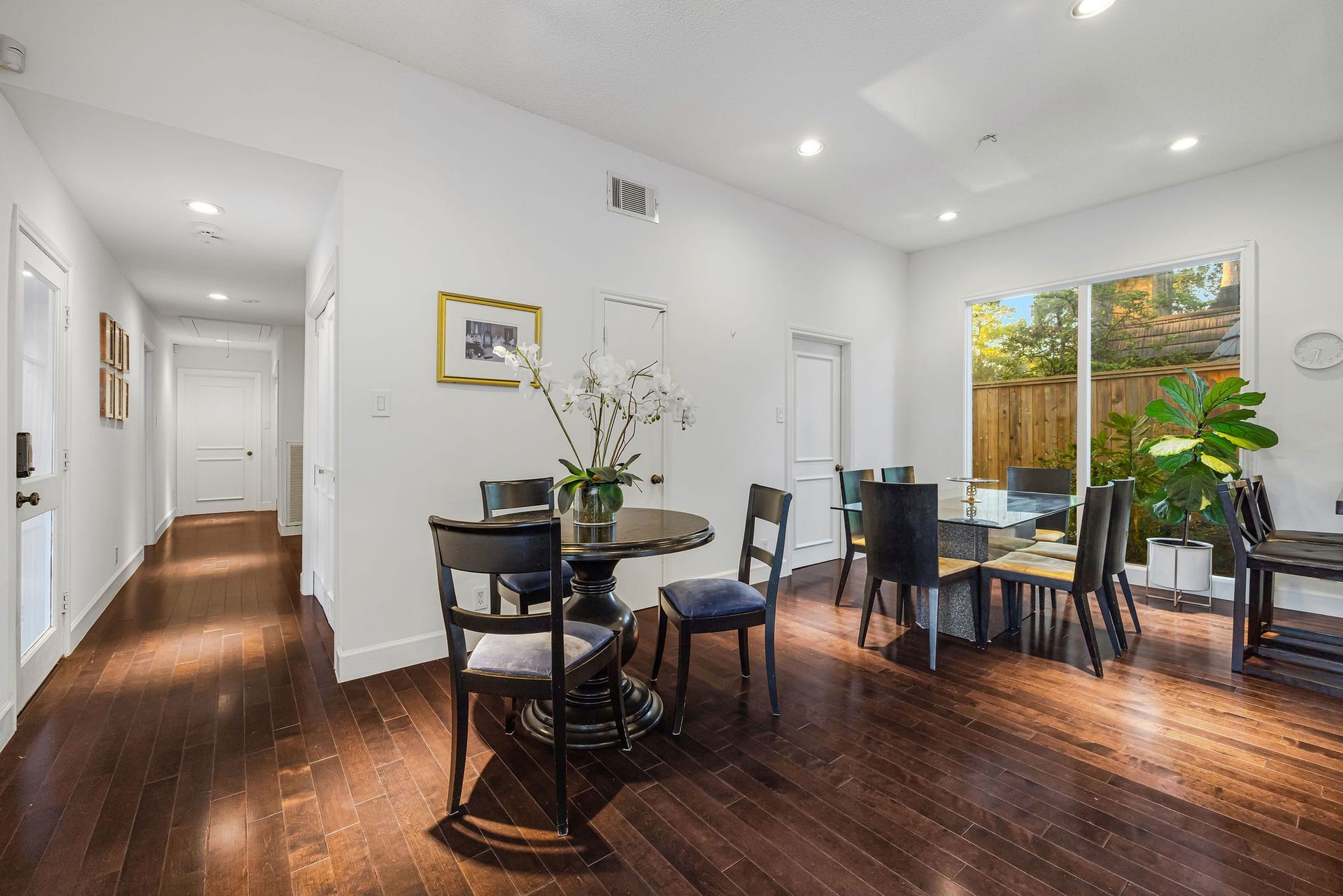 323 Vanderpool Lane, Houston, TX 77024 323 Vanderpool Lane, Houston, TX 77024