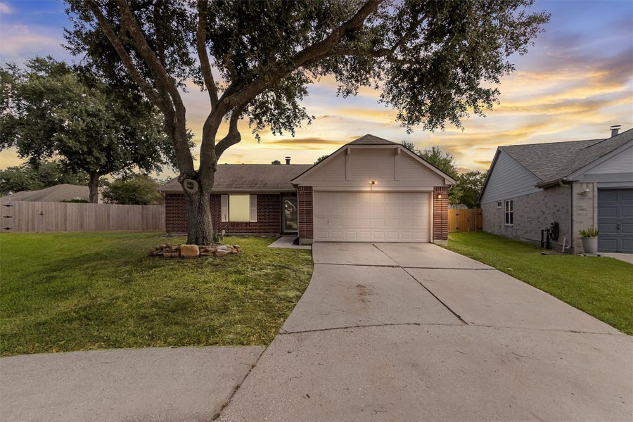 Property photo for 19706 Centerlake Lane, Spring, TX