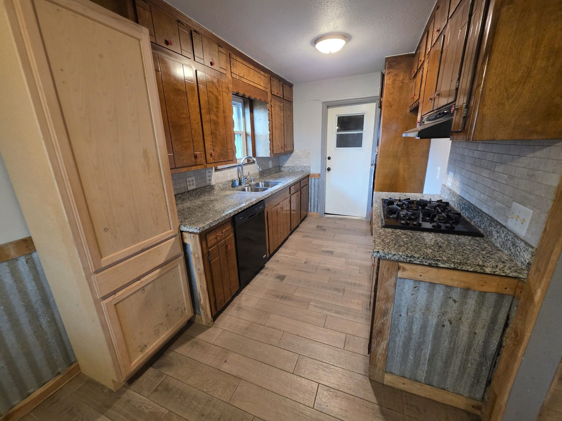 2714 Westfield Street, Alvin, TX 77511