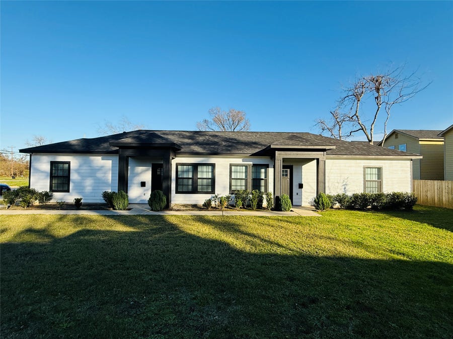 Property photo for 4802 Cruse Rd, #1, Houston, TX