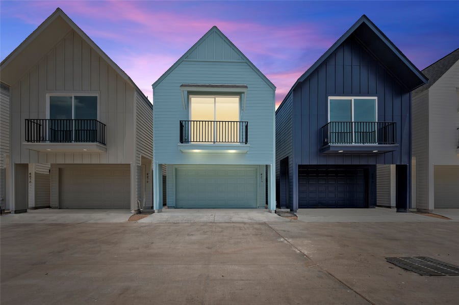 Property photo for 4610 Crown Grove Lane, Houston, TX