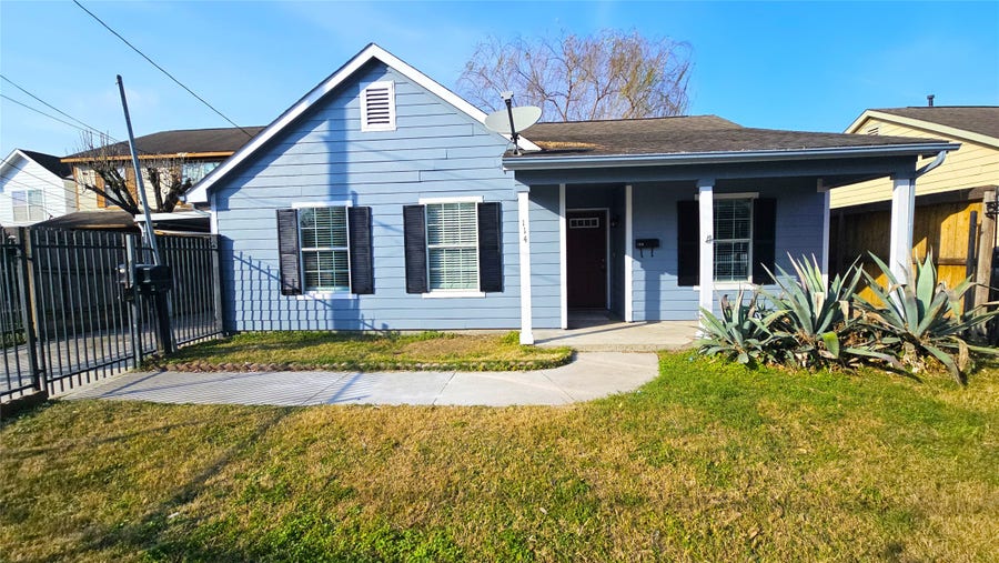 Property photo for 114 Delaney Street, Houston, TX