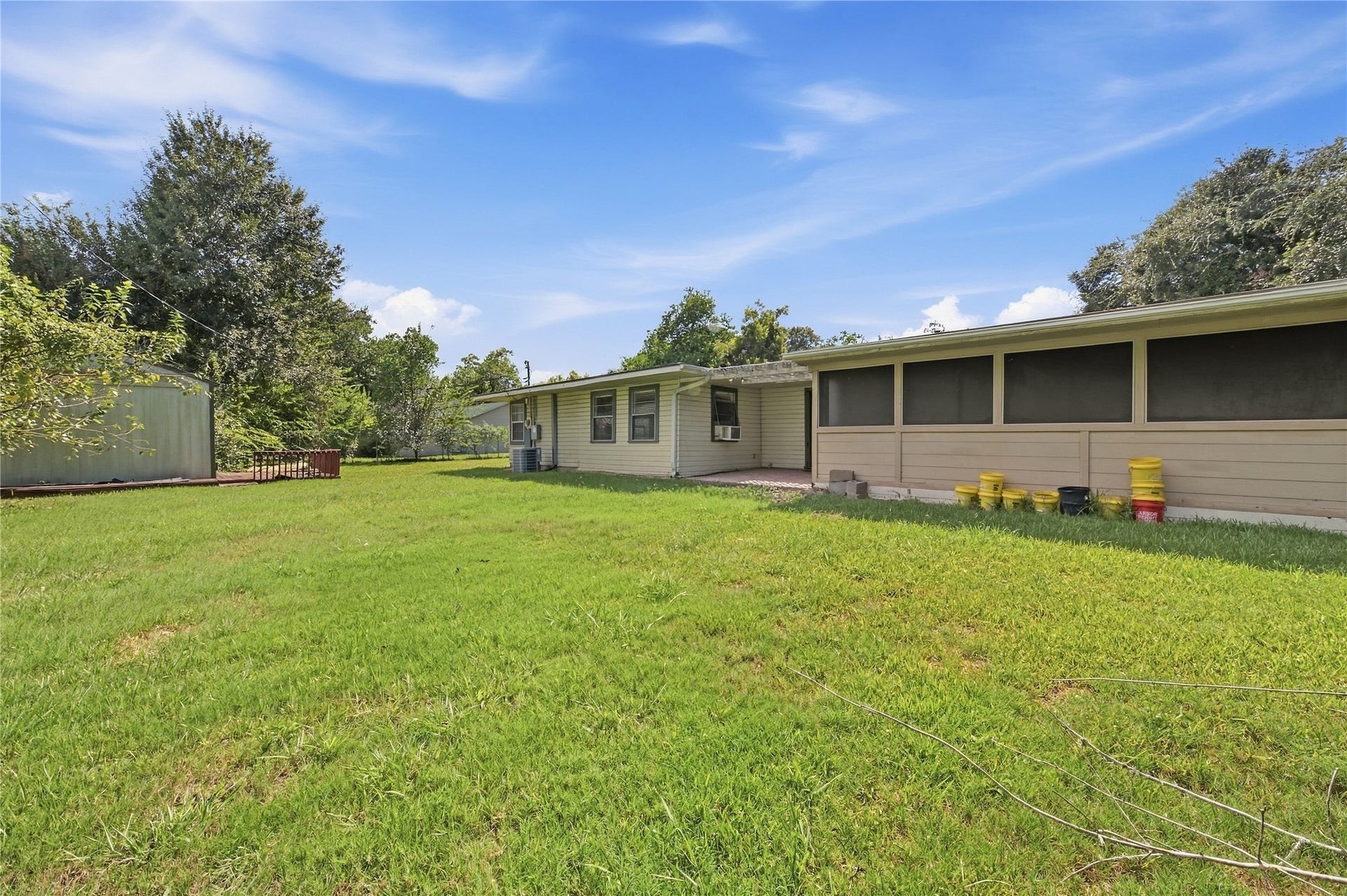 1215 Winston Drive, Richmond, TX 77469 1215 Winston Drive, Richmond, TX 77469