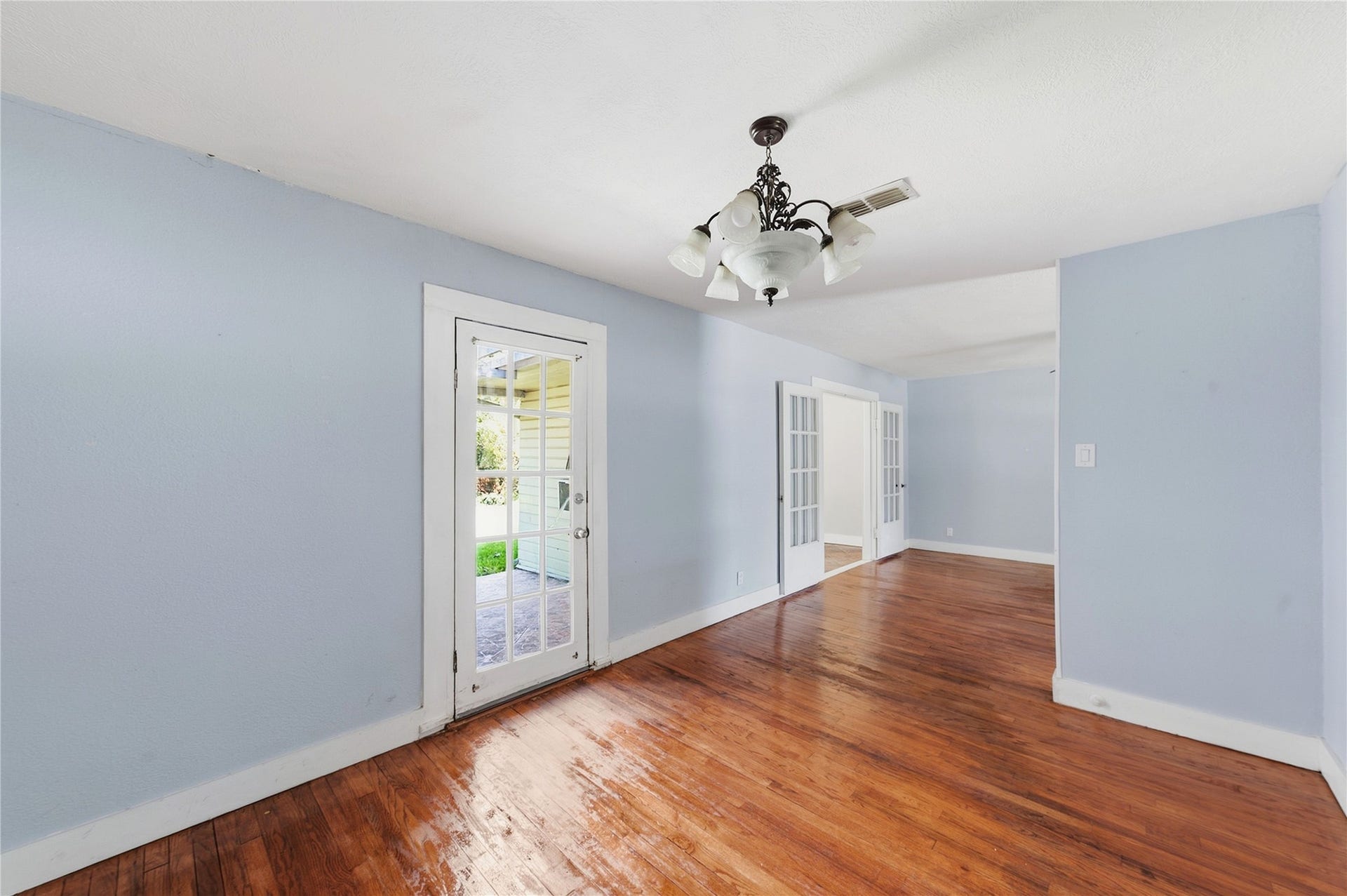 1215 Winston Drive, Richmond, TX 77469 1215 Winston Drive, Richmond, TX 77469
