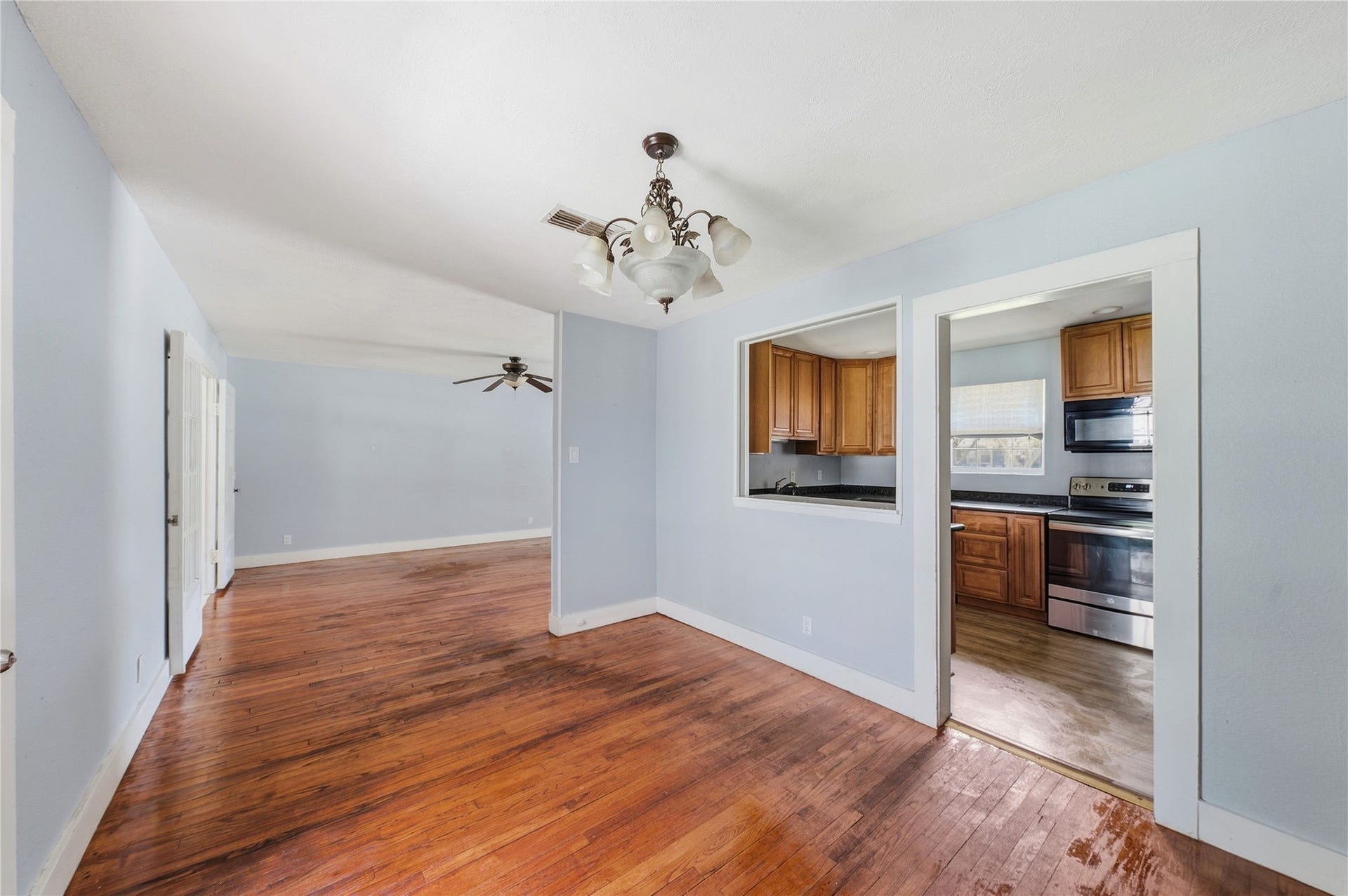 1215 Winston Drive, Richmond, TX 77469 1215 Winston Drive, Richmond, TX 77469