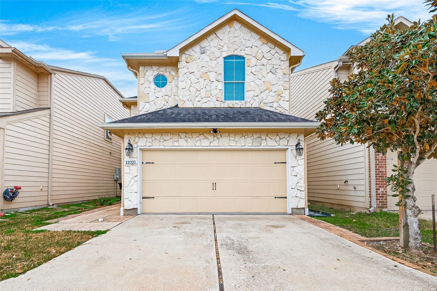 Property photo for 11021 Panther Court, Houston, TX