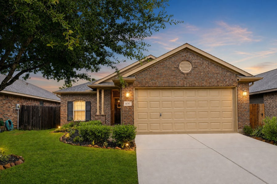 Property photo for 18743 Majestic Vista Lane, Richmond, TX