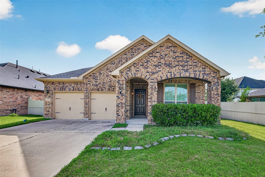 Property photo for 507 Kelley Green Court, Rosenberg, TX