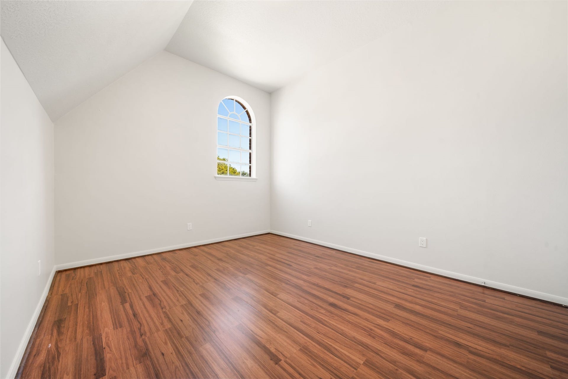 16439 Hidden Gate Court, Sugar Land, TX 77498 16439 Hidden Gate Court, Sugar Land, TX 77498