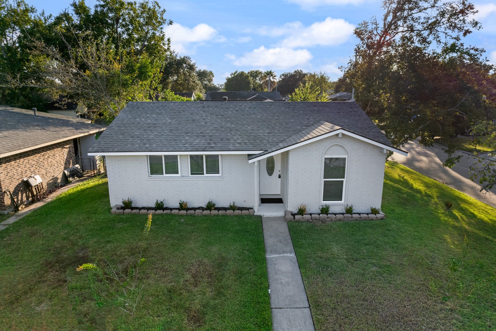 4802 Hannas Reef Drive, Bacliff, TX 77518 4802 Hannas Reef Drive, Bacliff, TX 77518